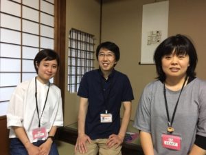 左から竹村さん、栗田さん(株式会社ドゥーコミュニケーションズ代表取締役)、古村さん